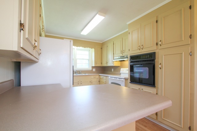 2208 Flat Rock Road Starr, SC 29684 - Photo 16 of 25