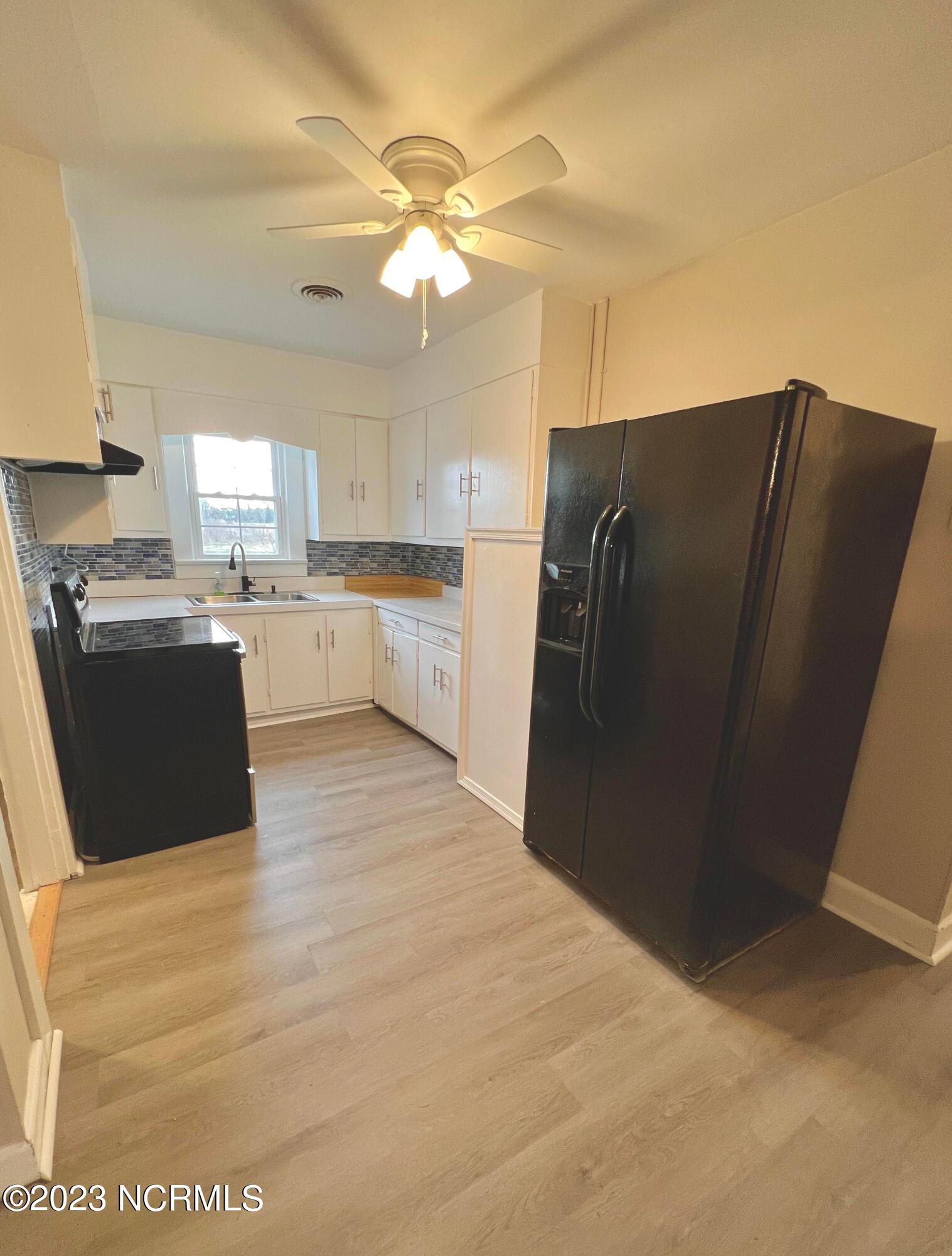 942 Piney Grove Road Deep Run, NC 28525 - Photo 8 of 21 331887713_5757489134360682_8786529291818