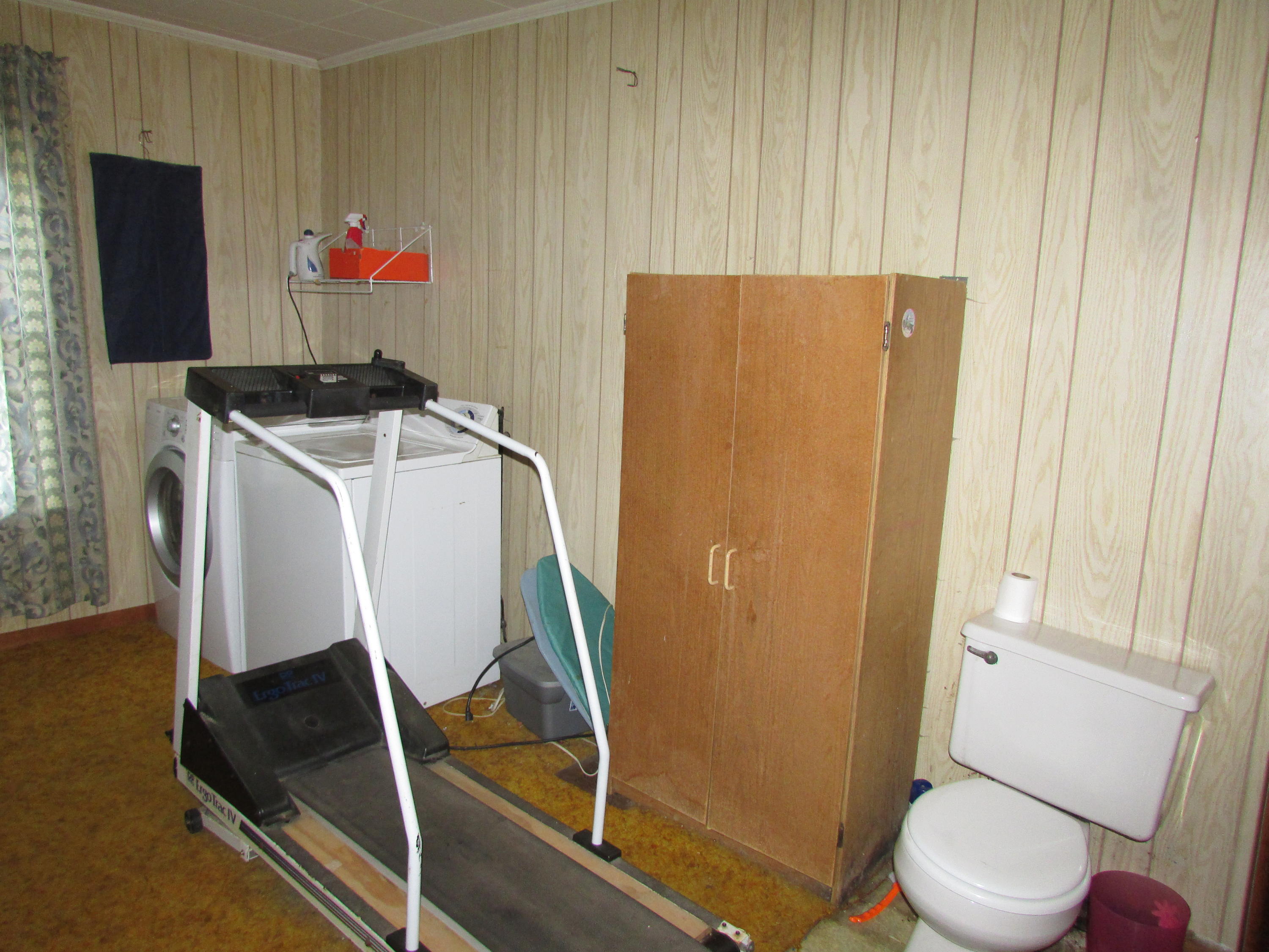 1228 Ludlow Road Houlton, ME 04730 - Photo 11 of 17 IMG_9119