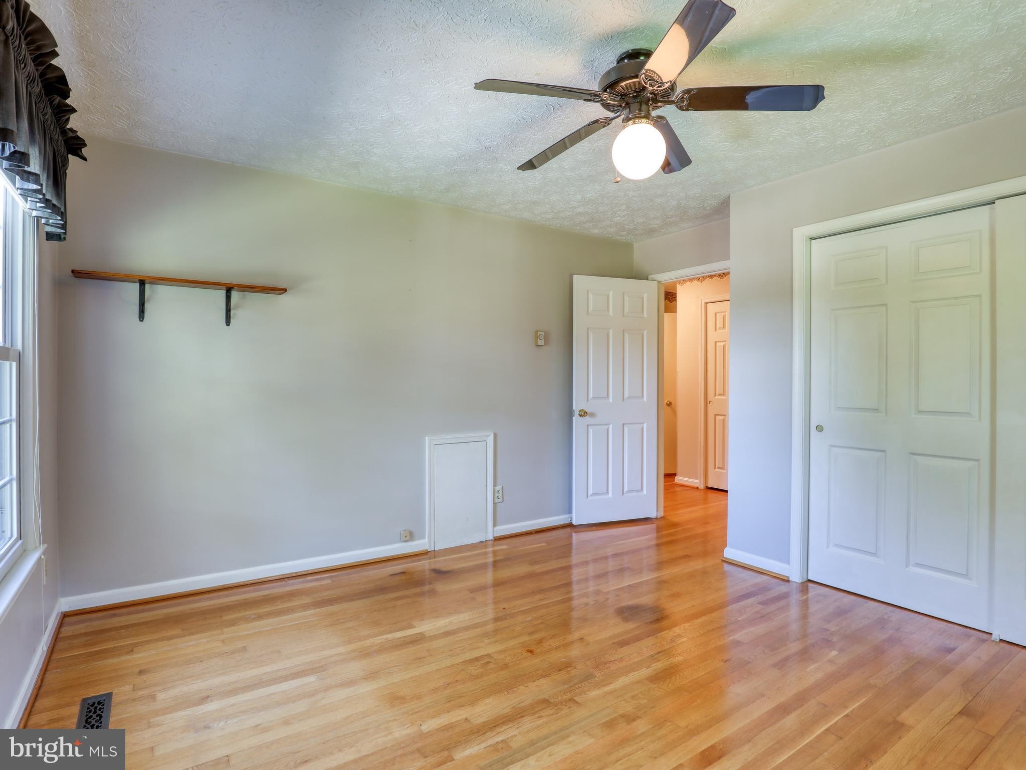 104 Forest Ridge Road Winchester, VA 22602 - Photo 20 of 46 2nd Bedroom