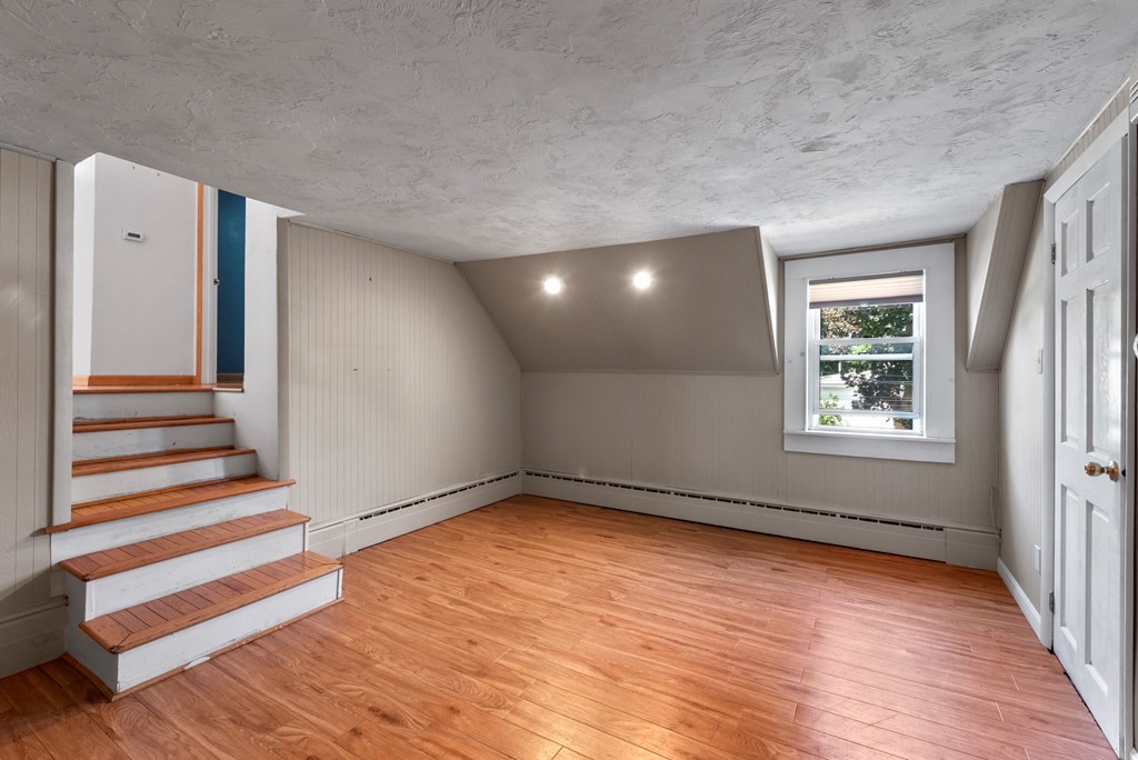 41 Spring Street Stoneham, MA 02180 - Photo 25 of 37