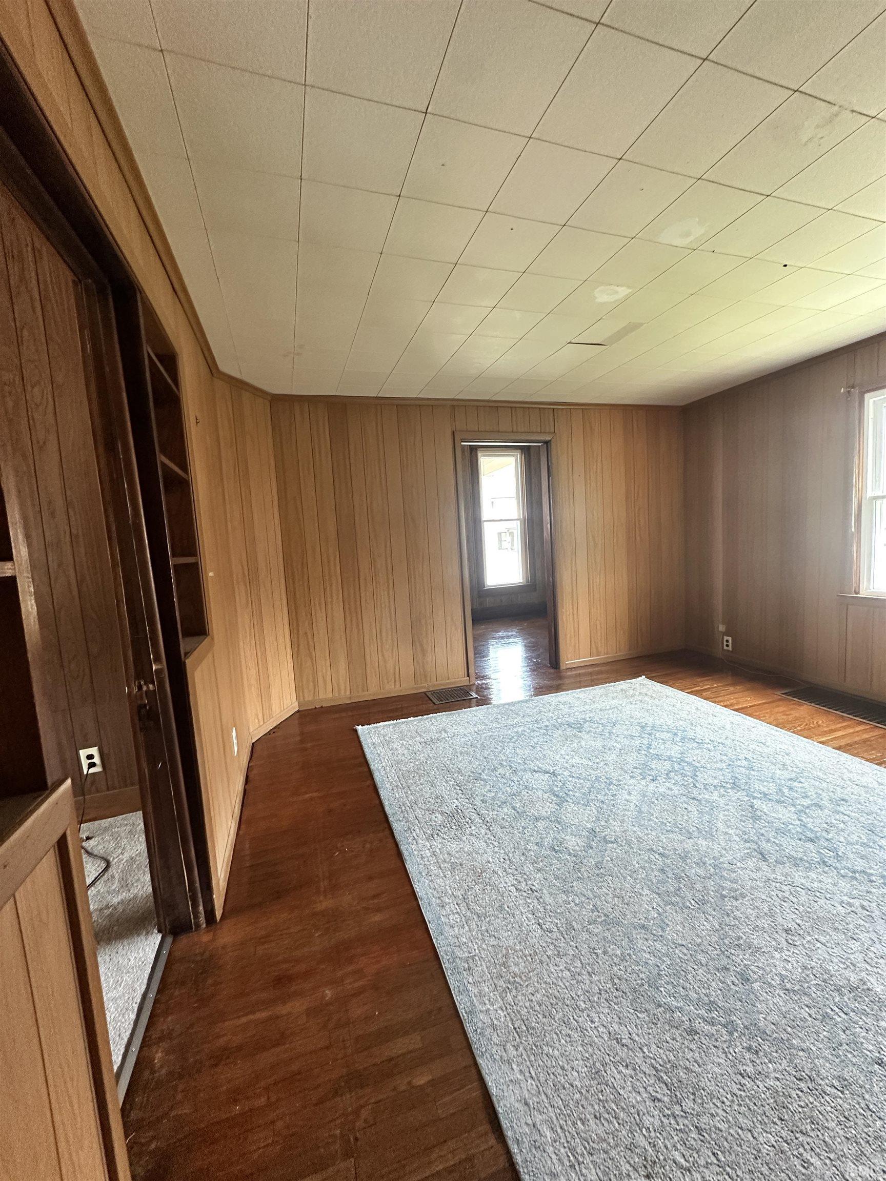 235 South Seminary Street Princeton, IN 47670 - Photo 8 of 38