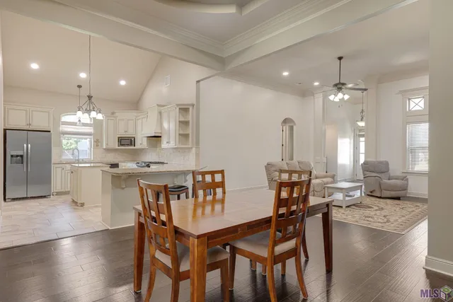 $2,625 | 100 Flora Springs, Youngsville, LA 70592