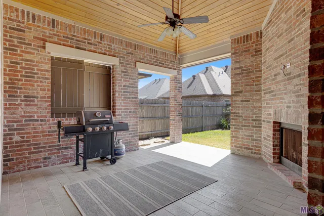 $2,625 | 100 Flora Springs, Youngsville, LA 70592