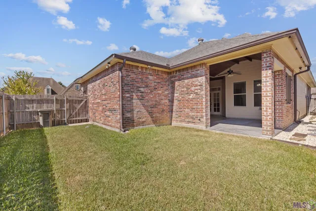 $2,625 | 100 Flora Springs, Youngsville, LA 70592