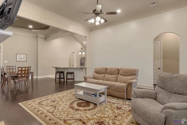 $2,625 | 100 Flora Springs, Youngsville, LA 70592