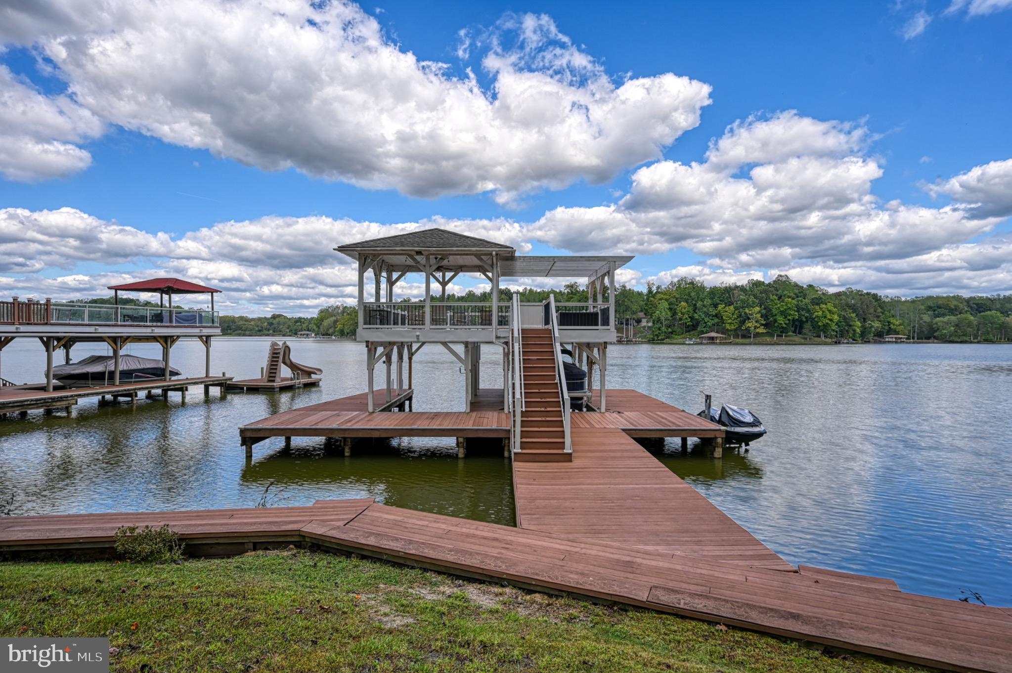 7320 Old Dickersons Road Orange, VA 22960 - Photo 5 of 119 Scenic lakeside dock with inviting views.