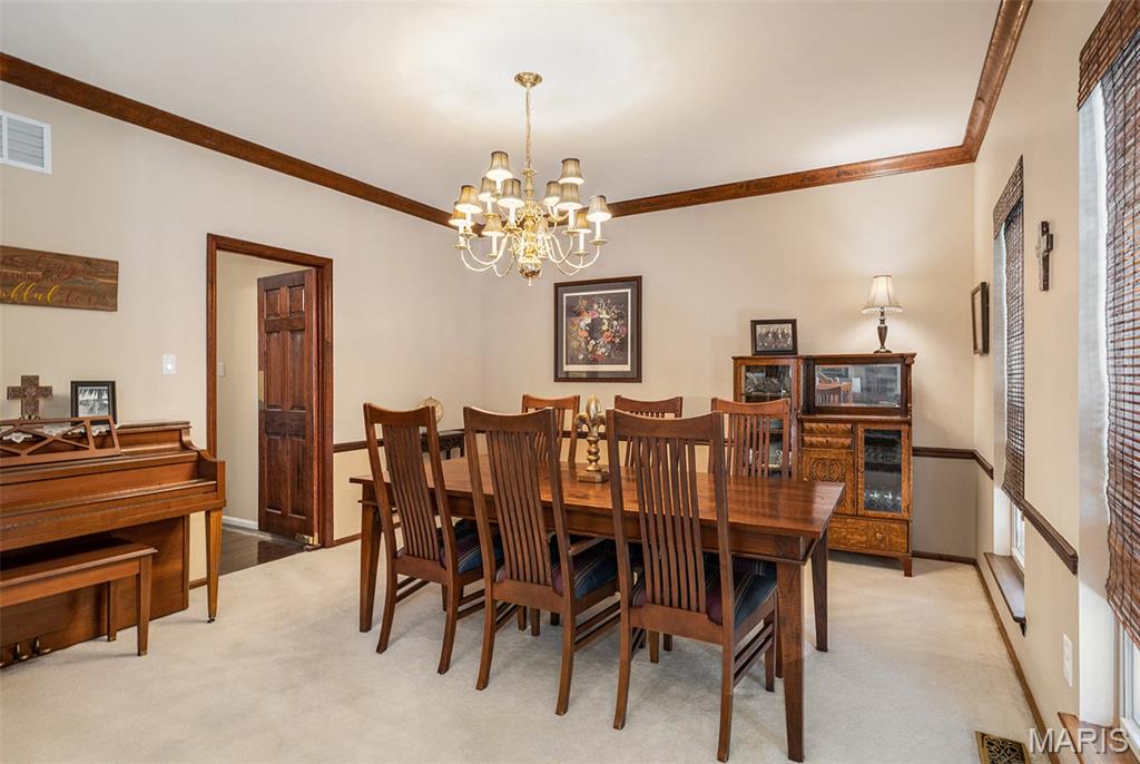 373 Gateford Drive Ballwin, MO 63021 - Photo 11 of 41