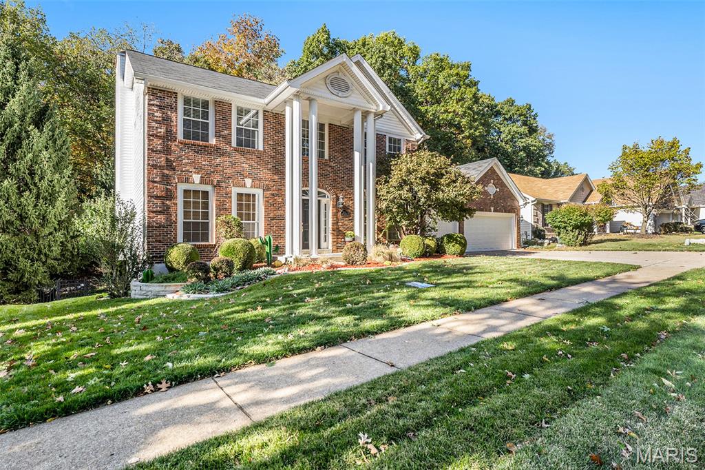 373 Gateford Drive Ballwin, MO 63021 - Photo 4 of 41