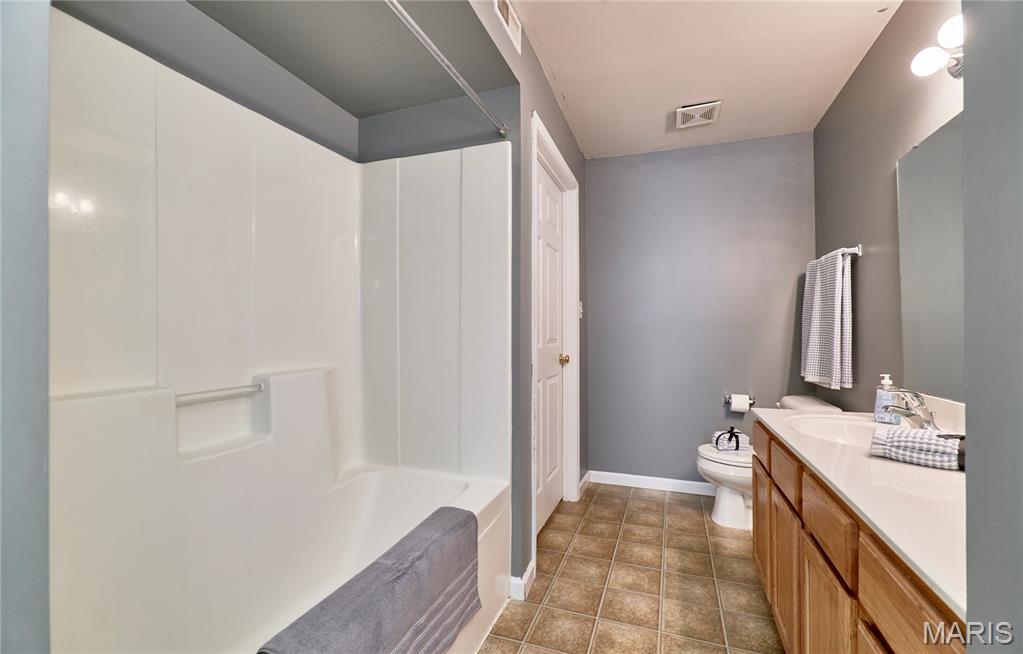 6103 Spring Creek Lane O'Fallon, MO 63368 - Photo 22 of 31