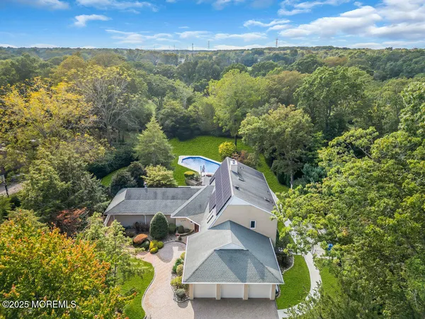 $1,475,000 | 528 Eagle Point Drive, Toms River, NJ 08753