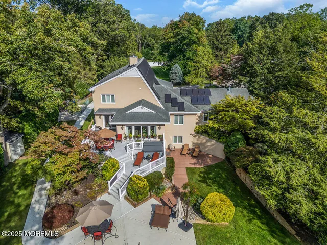 $1,475,000 | 528 Eagle Point Drive, Toms River, NJ 08753