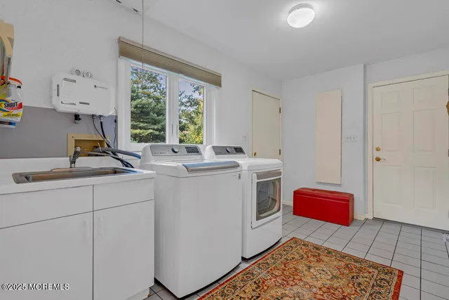 $1,475,000 | 528 Eagle Point Drive, Toms River, NJ 08753