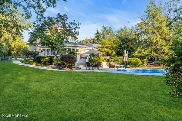 $1,475,000 | 528 Eagle Point Drive, Toms River, NJ 08753