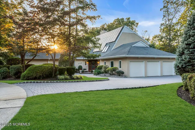 $1,475,000 | 528 Eagle Point Drive, Toms River, NJ 08753