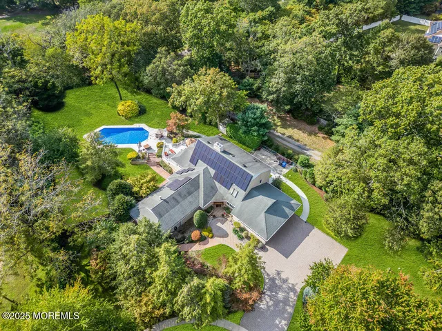 $1,475,000 | 528 Eagle Point Drive, Toms River, NJ 08753