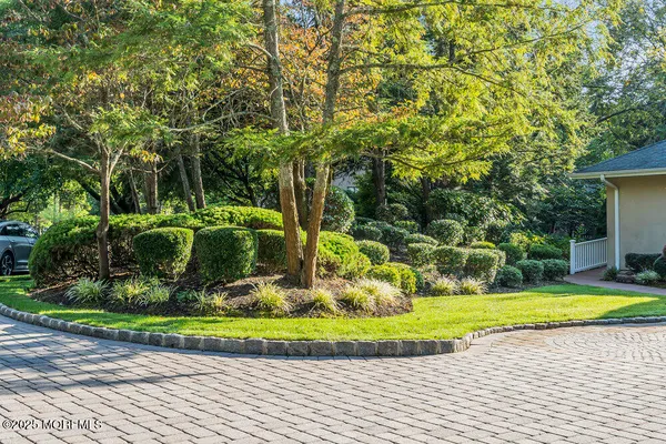 $1,475,000 | 528 Eagle Point Drive, Toms River, NJ 08753