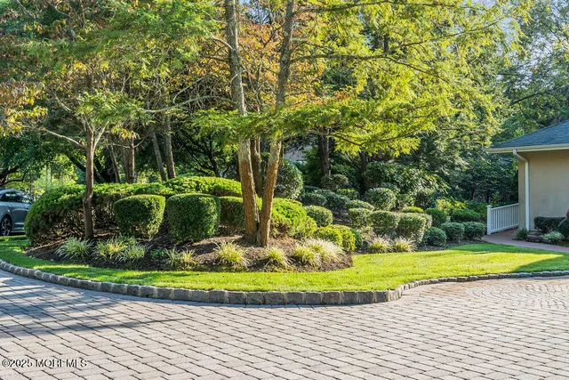 $1,475,000 | 528 Eagle Point Drive, Toms River, NJ 08753