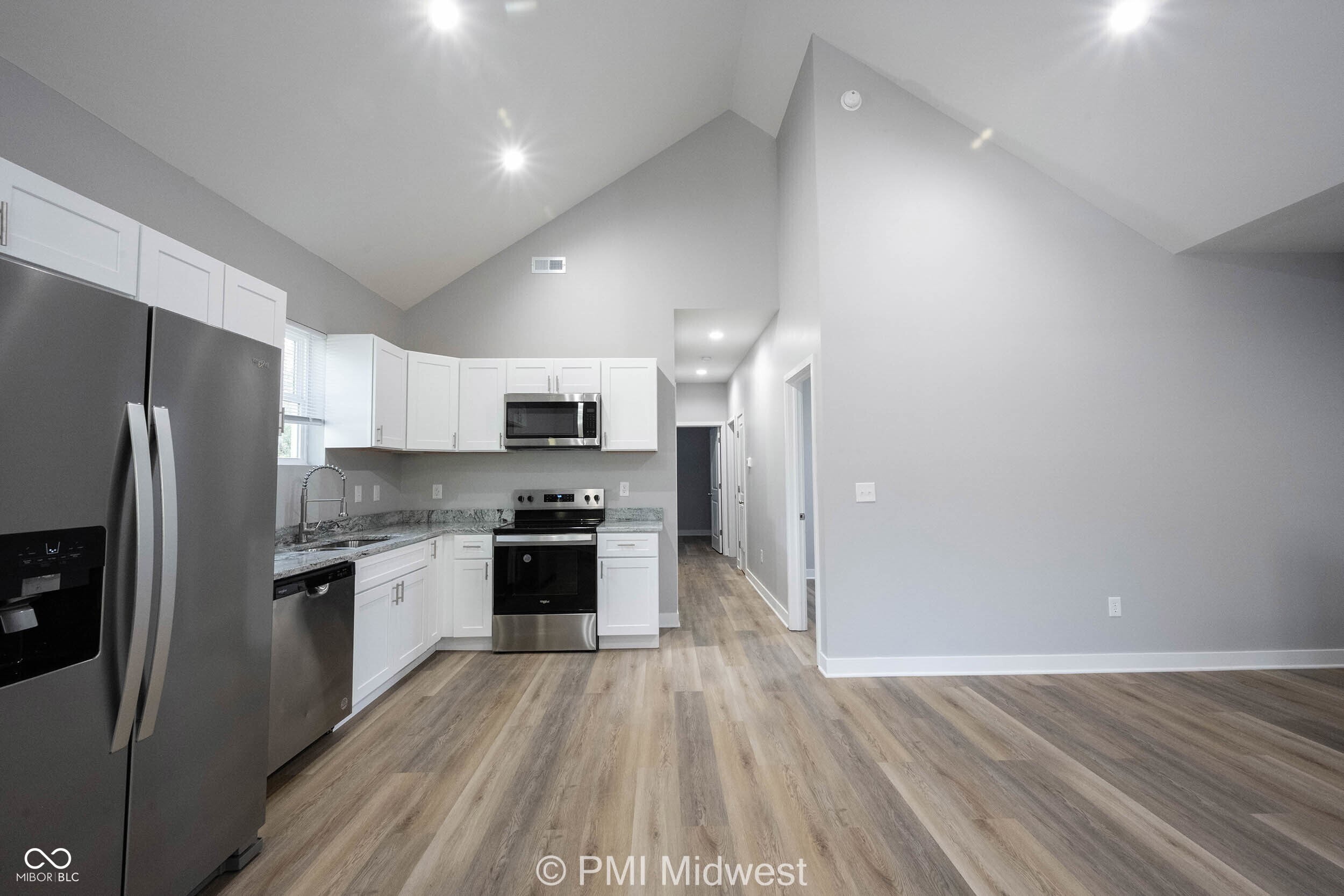 1250 Herbert Street, Unit B Indianapolis, IN 46202 - Photo 6 of 29