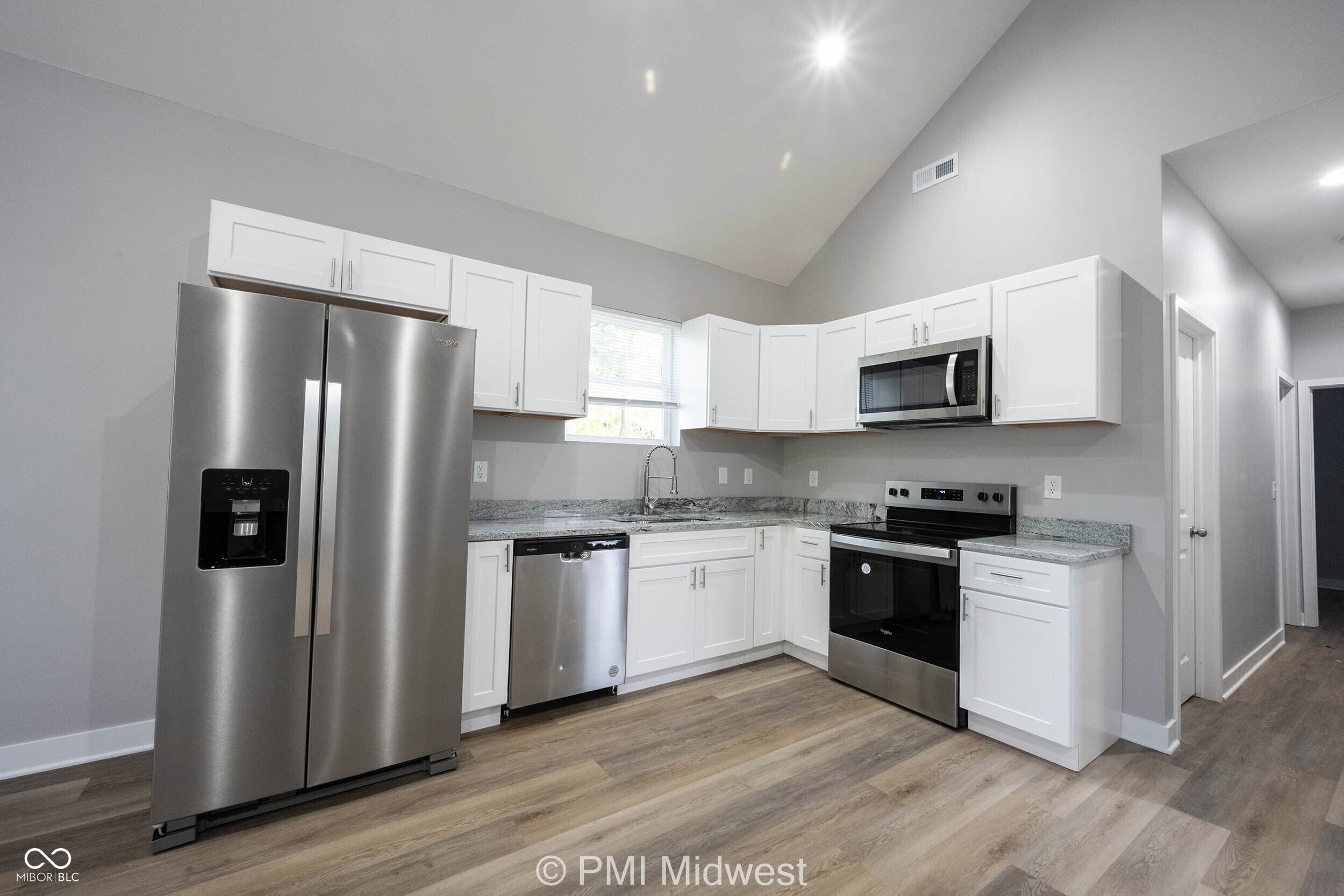 1250 Herbert Street, Unit B Indianapolis, IN 46202 - Photo 8 of 29