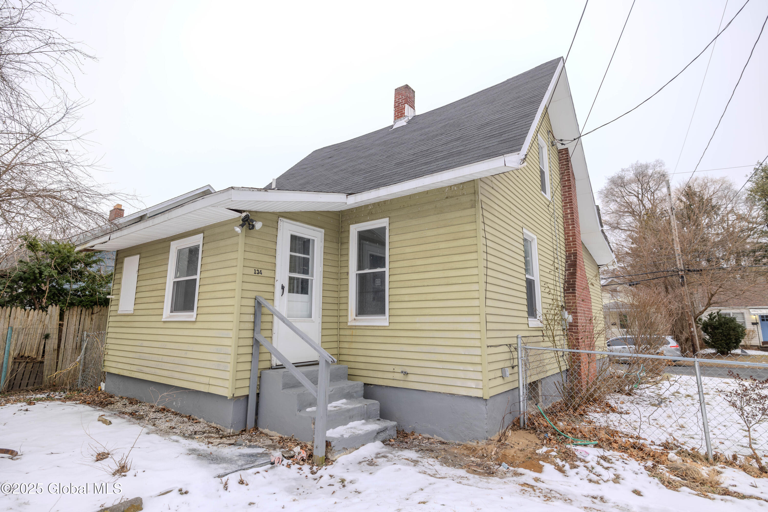 134 Gifford Road Schenectady, NY 12304 - Photo 62 of 63 0S4A8385-Enhanced-NR