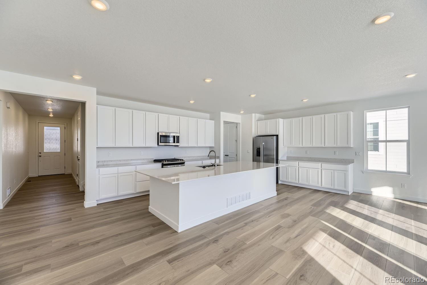 39842 Penn Road Elizabeth, CO 80107 - Photo 8 of 36 Gallery Image 8