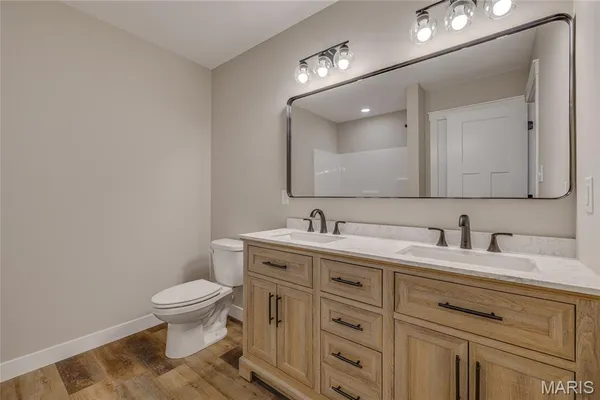 $550,500 | 3403 Weatherby Lane, Farmington, MO 63640
