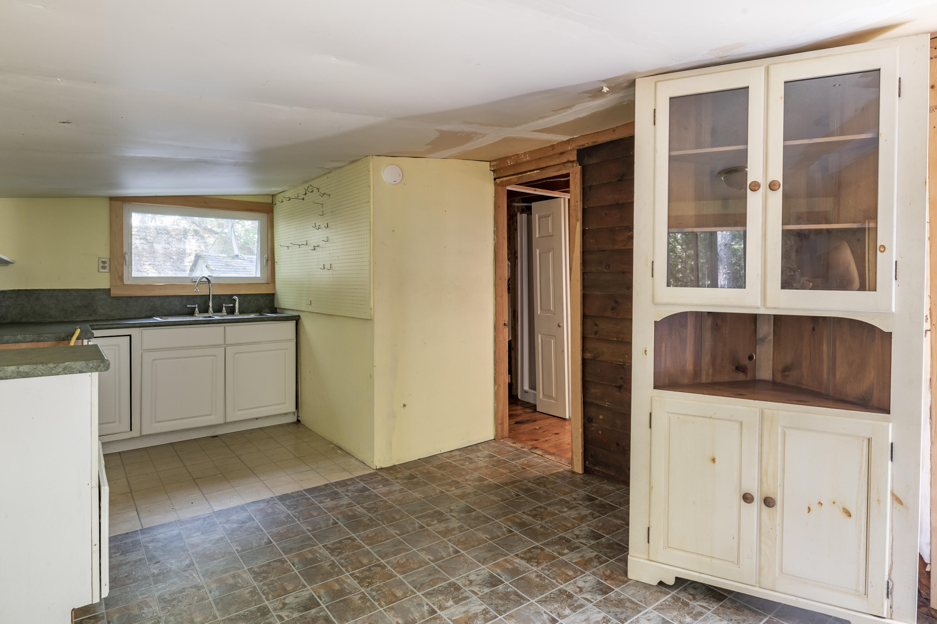 58 Seguinland Road Georgetown, ME 04548 - Photo 4 of 15 Aframe Kitchen