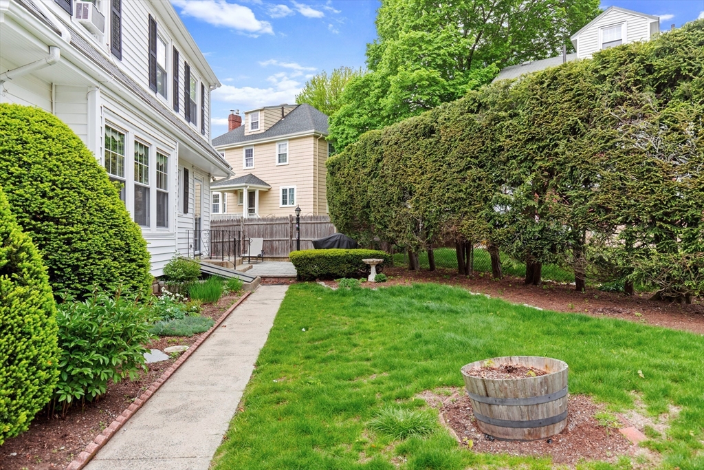 35 Badger Road Medford, MA 02155 - Photo 27 of 30