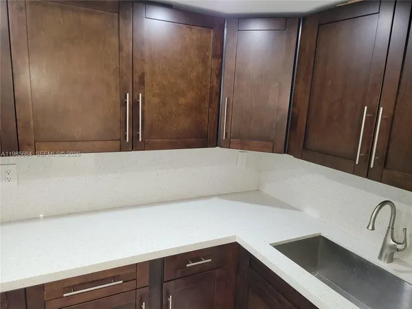 $3,195 | 14389 Kendale Lakes Circle, Unit 14389, Miami, FL 33183