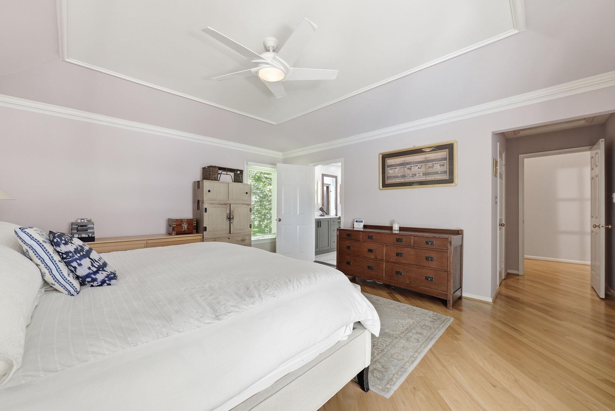 7512 Rambling Ridge Drive Fairfax Station, VA 22039 - Photo 22 of 64 Primary Bedroom with Tray Ceiling & Ceiling Fan