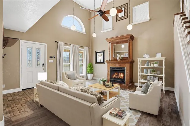 $599,999 | 5824 Sky Road, Joshua, TX 76058