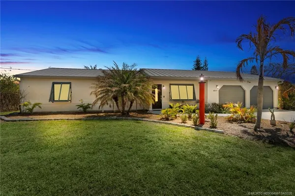 $529,000 | 3009 Southeast Darien Road, Port St. Lucie, FL 34952