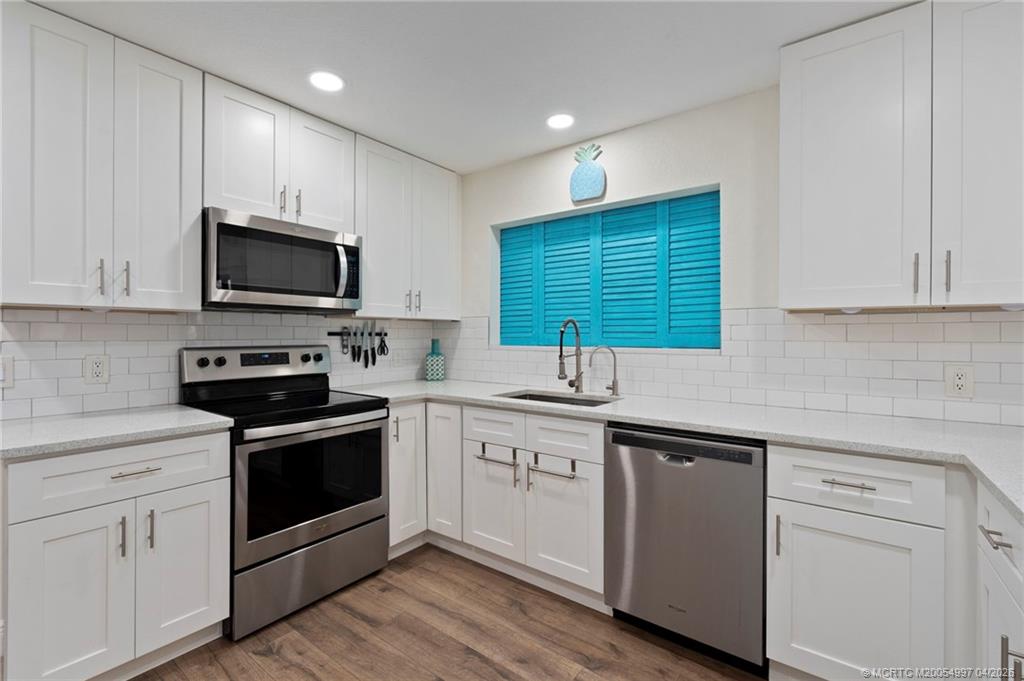 3009 Southeast Darien Road Port St. Lucie, FL 34952 - Photo 9 of 43