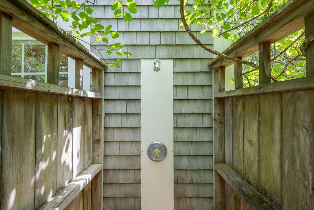 45 Old Paine Hollow Road Wellfleet, MA 02667 - Photo 30 of 46 45_old_Paine_Hollow-13