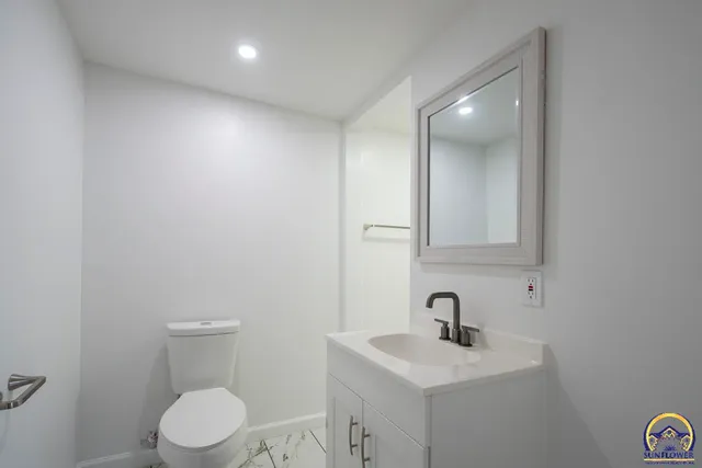 $178,000 | 1023 Southwest Taylor Street, Topeka, KS 66612