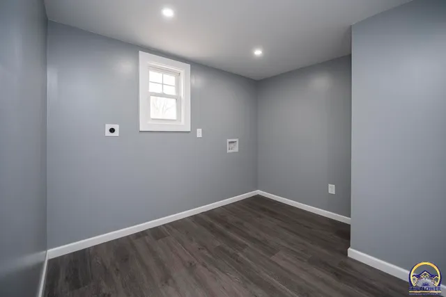 $178,000 | 1023 Southwest Taylor Street, Topeka, KS 66612