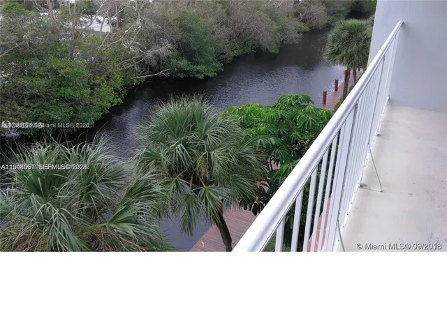 a view of outdoor space yard and patio