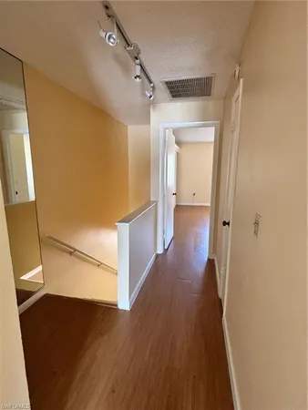 $3,300 | 296 4th Avenue South, Unit 296, Naples, FL 34102
