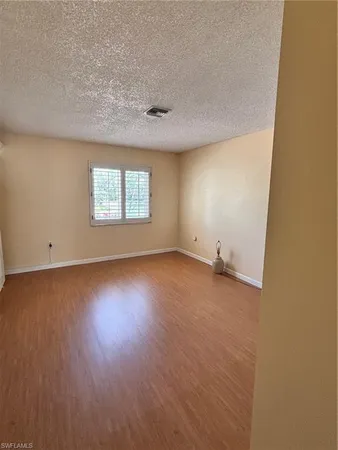$3,300 | 296 4th Avenue South, Unit 296, Naples, FL 34102