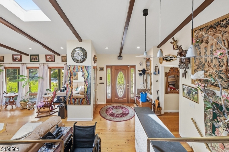 29 Farview Road Millburn, NJ 07041 - Photo 3 of 25