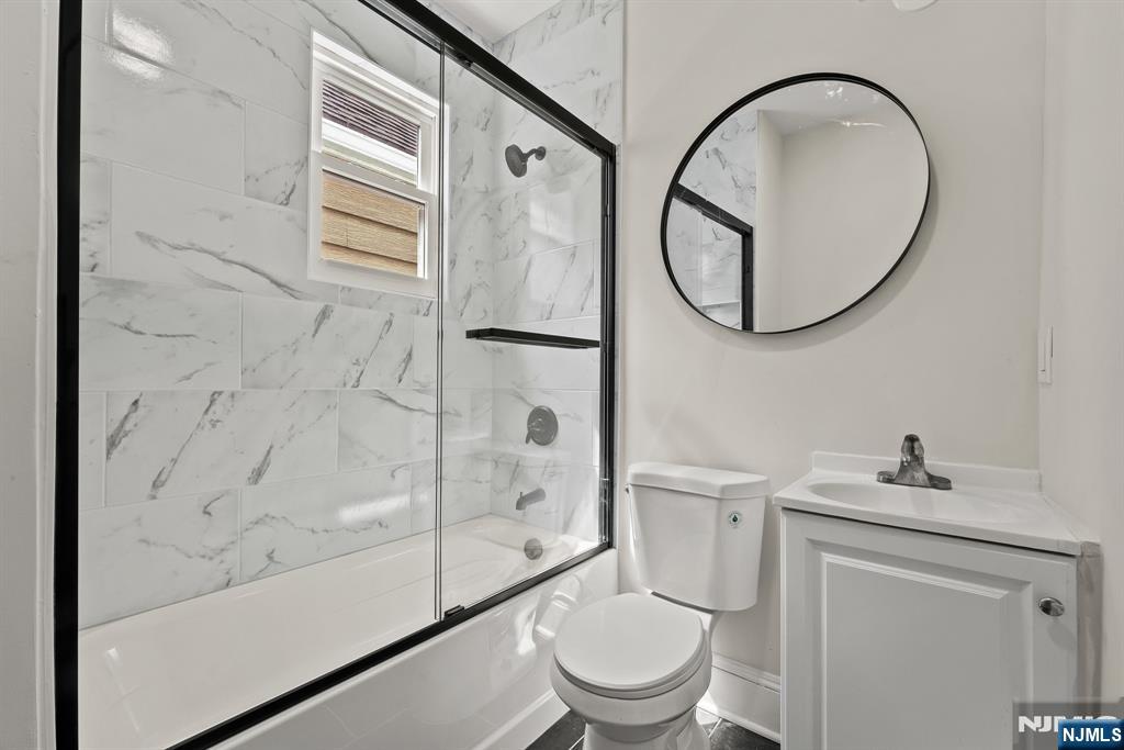 28 Riverside Place, Unit 2 Garfield, NJ 07026 - Photo 17 of 32 Gallery Image 17