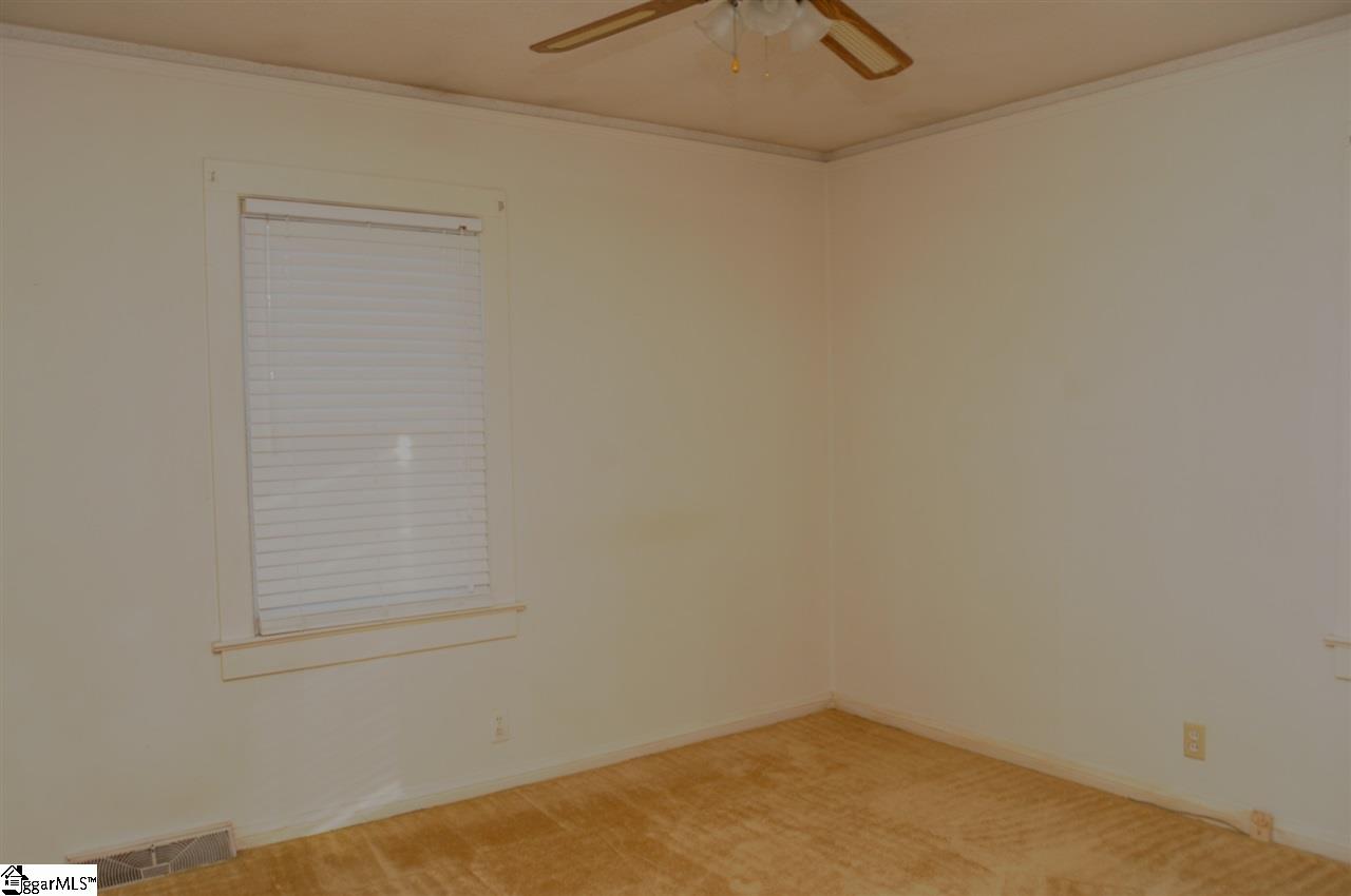 471 North Rutherford Road Greer, SC 29651 - Photo 10 of 11 Gallery Image 10