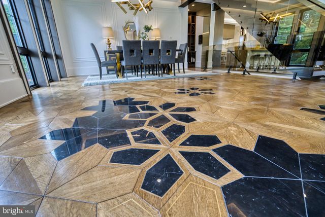 $3,500,000 | 4605 26th Street North, Arlington, VA 22207