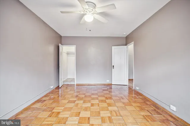 $425,000 | 3518 Valley Drive, Alexandria, VA 22302