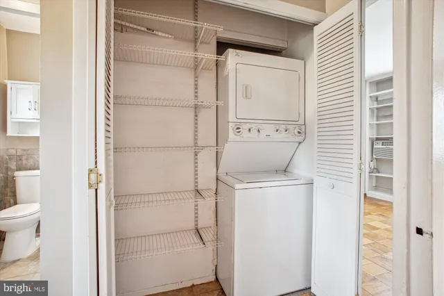 $425,000 | 3518 Valley Drive, Alexandria, VA 22302