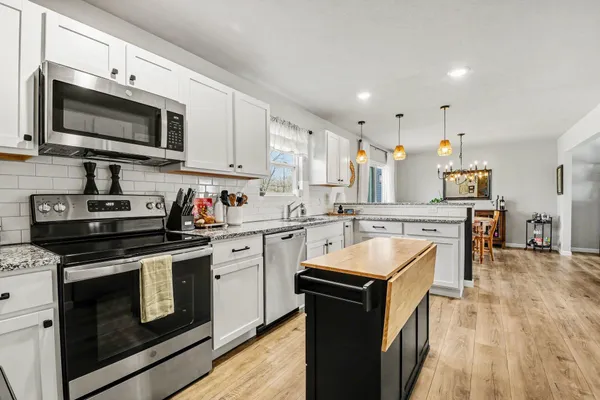$385,000 | 375 North Tannenbaum Trail, Cedar Springs, MI 49319