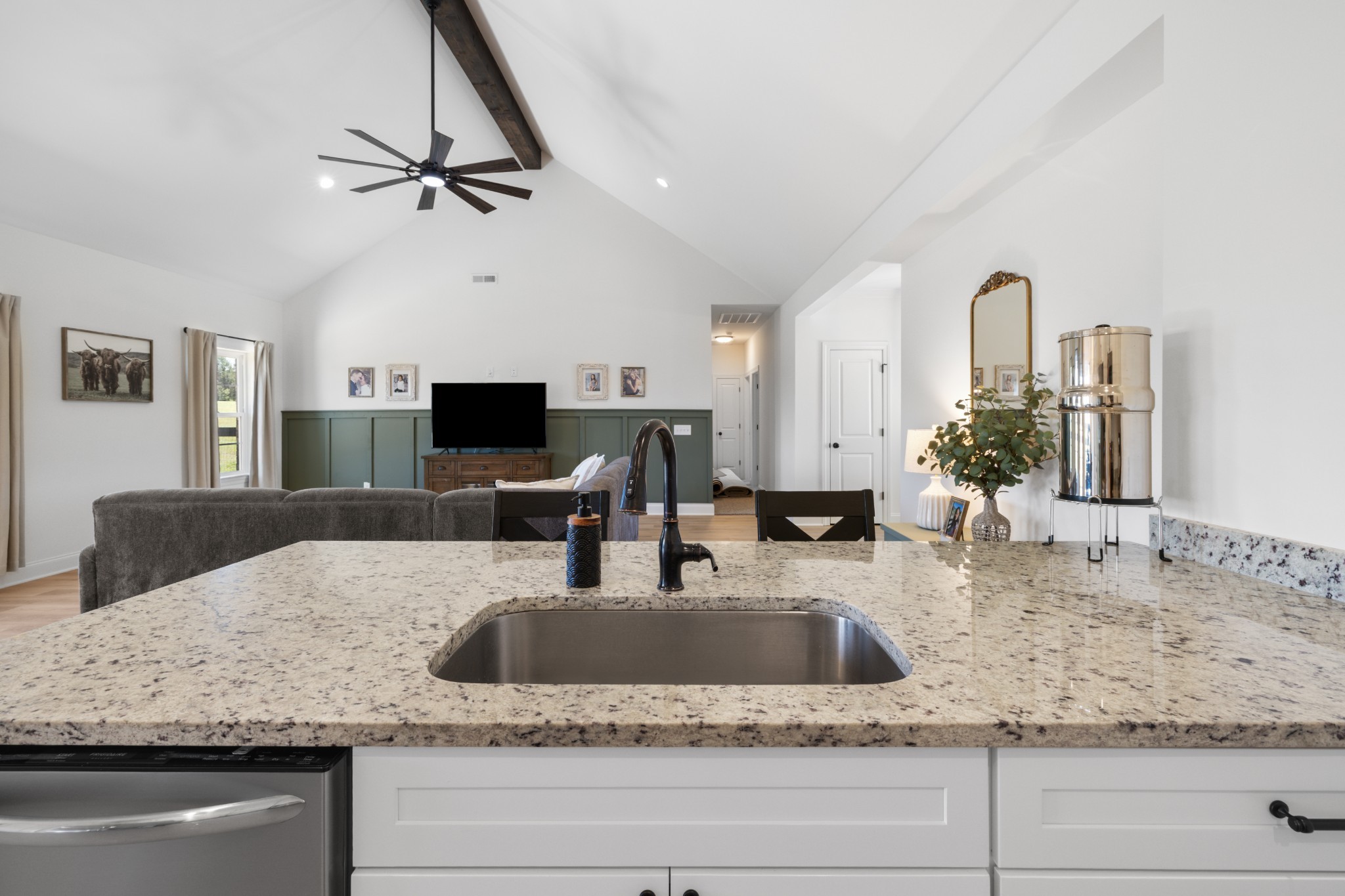 1314 Halls Mill Road Unionville, TN 37180 - Photo 13 of 38 Gallery Image 13