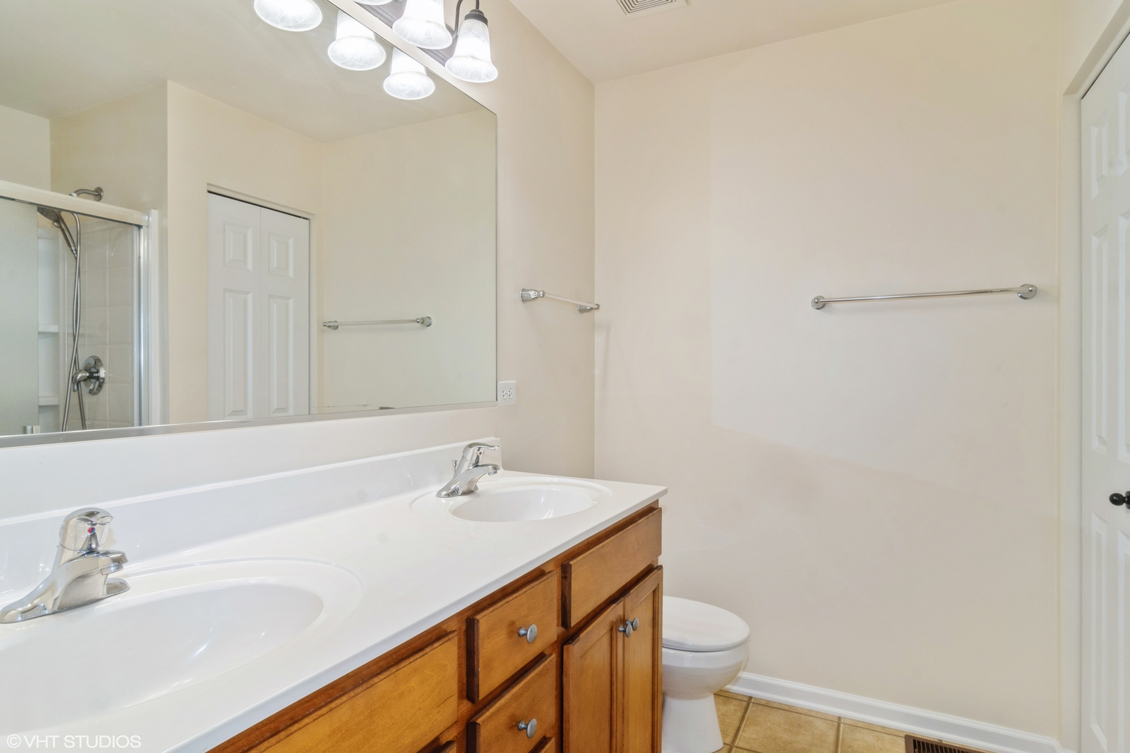 1240 Mariemont Road, Unit C Sugar Grove, IL 60554 - Photo 12 of 21 Gallery Image 12