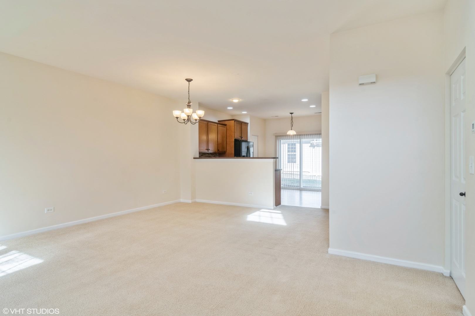 1240 Mariemont Road, Unit C Sugar Grove, IL 60554 - Photo 3 of 21 Gallery Image 3